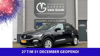 Volkswagen T-Roc 1.5 TSI 150PK Sport Clima,AdaptiveCruiseControl,Camera,AppleCarPlay,Stoel&amp;StuurVerwarming,LaneAssist,PdcV&amp;A,Usb,