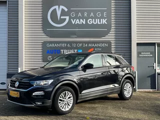 Volkswagen T-Roc 1.5 TSI 150PK Sport Clima,AdaptiveCruiseControl,Camera,AppleCarPlay,Stoel&amp;StuurVerwarming,LaneAssist,PdcV&amp;A,Usb,