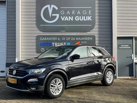 Volkswagen T-Roc 1.5 TSI 150PK Sport Clima,AdaptiveCruiseControl,Camera,AppleCarPlay,Stoel&amp;StuurVerwarming,LaneAssist,PdcV&amp;A,Usb,