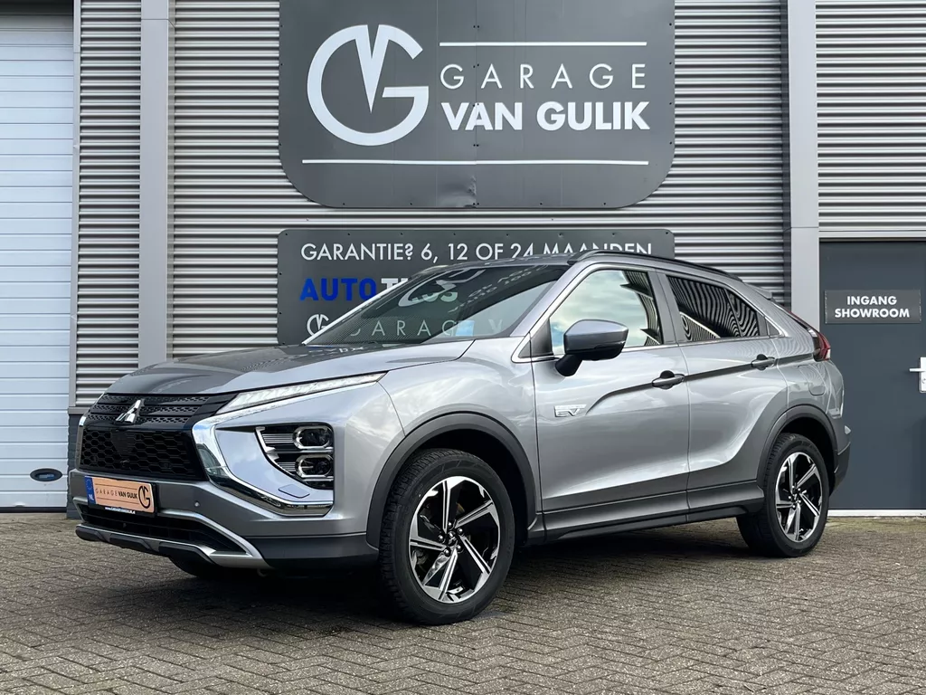 Mitsubishi Eclipse Cross 2.4 PHEV 188PK Navi,Clima,Cruise,Isofix,Carplay,Camera,ElektrRamen+Spiegels,StoelverwarmingV+A,Led,Lmv.