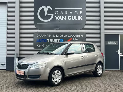 Skoda Fabia 1.2-12V 69PK Comfort 5 deuren Airco,Radio/CdSpeler,Isofix,ElektrischeRuiten,ContinentalBanden,CruiseControlDoetHetNiet