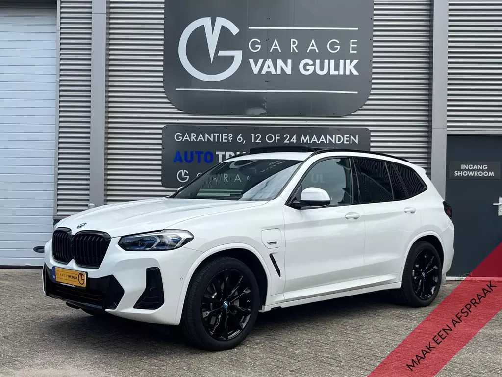 BMW X3 xDrive30e High Executive M Sport Clima,Cruise,Panodak,Leder,Trekhaak,Camera,Pdc,CarPlay,Xenon,LaserLight,LaneAssist,FrontAssist,HUD,Stoel&amp;StuurVerw,Isofix,4X4