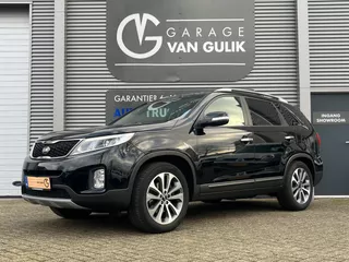 Kia Sorento 2.4 192PK GDI,Automaat,Clima,Cruise,Navi,Stoelverw,Isofix,Stuurbed,Bluetooth,Trekhaak,ParkeersensorAchter,Dakrail