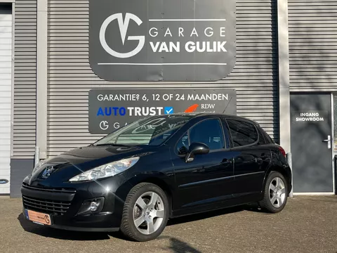 Peugeot 207 1.6 VTi XS ClimateControl,CruiseControl,Trekhaak,GetintGlas,Isofix,5deuren,LederenStuurwiel,NetteStaat,Lmv,NetteBanden