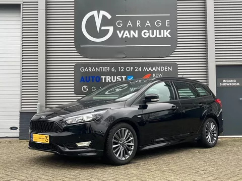 Ford Focus Wagon 1.5 150PK ST-Line Navi,Clima,Cruise,Isofix,Parkeerhulp,Carplay,Bluetooth,Stoelverw,Usb,Stuurbed,KeylessGo,Dakrail
