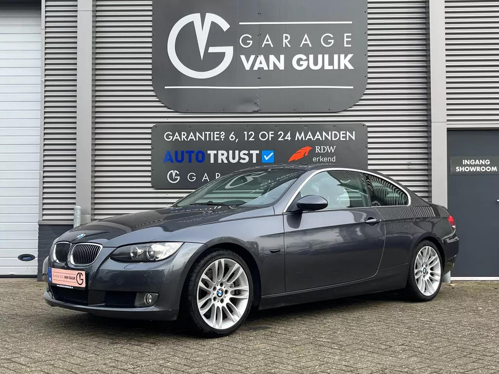 BMW 3-serie Coup&eacute; 325i 218PK Automaat,Navi,Clima,Bluetooth,Schuif/Kanteldak,Lmv,Leder,ParkeersensorV+A,Stoelverwarming,Startknop