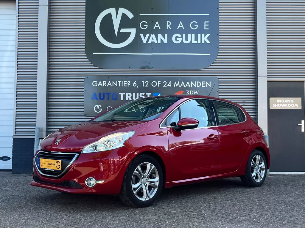 Peugeot 208 1.6 VTi Allure 120PK Trekhaak,Navi,Clima,Cruise,Bluetooth,Isofix,Lmv,Usb,Pdc,Stuurbediening,ElektrRamen+Spiegels