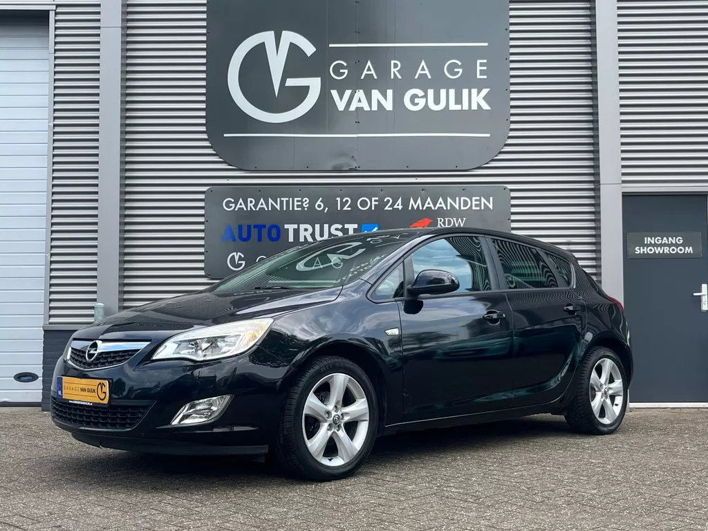 Opel Astra 1.4 Turbo Edition 140PK Navi,Airco,Cruise,Trekhaak,Isofix,PdcAchter,Lmv,GetintGlas,Radio/Cd-Speler,Usb/Aux,Bluetooth