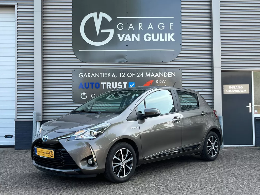 Toyota Yaris 1.5 Hybrid 101PK Automaat Navi,Cruise,Clima,Stoelverw.,Isofix,Camera,Bluetooth,Lmv,Stuurb.,Usb,KeylessEntry+Go,TeamD,